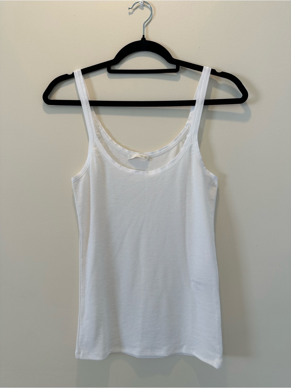 Zara White Scoop Neck Tank Top